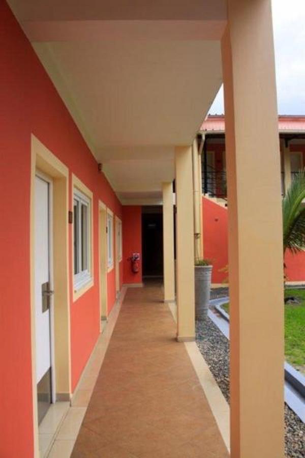 Hotel Chez Jimmy Port-Gentil Exterior foto